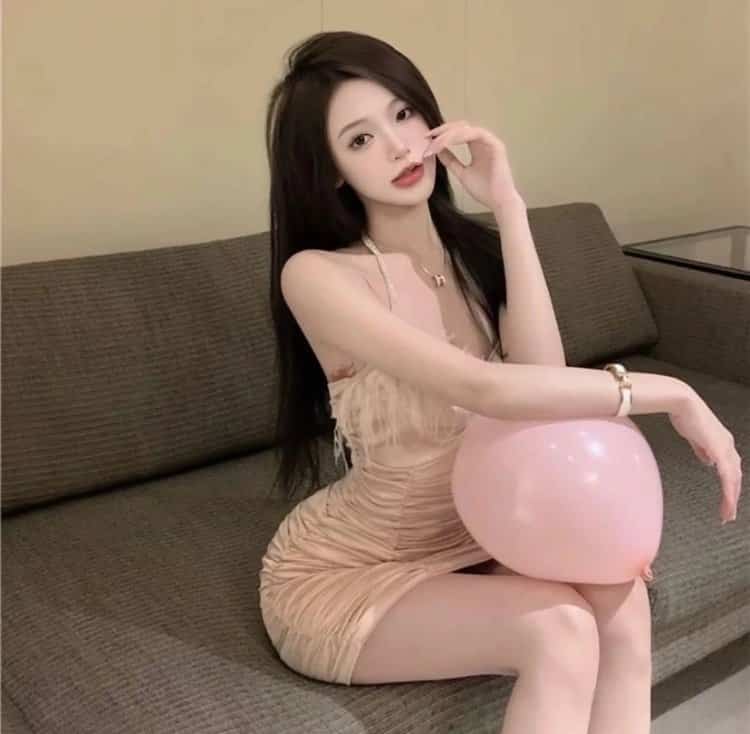 韩国偶像团体音乐节目现场表演舞蹈编排精彩呈现